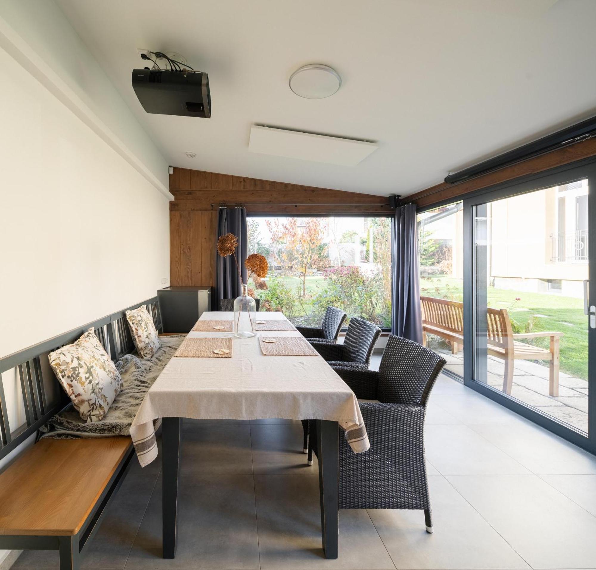Vila Nmnm Nove Mesto na Morave Ngoại thất bức ảnh