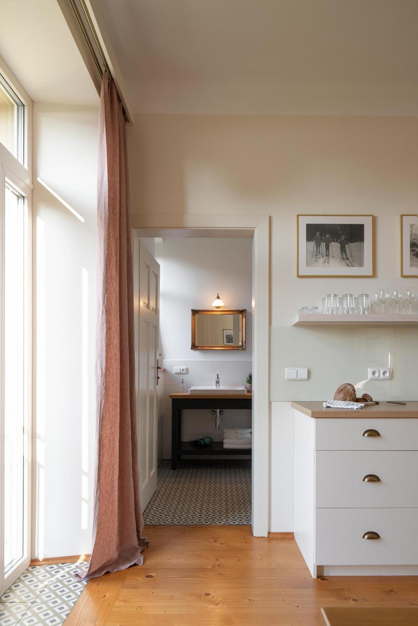 Vila Nmnm Nove Mesto na Morave Ngoại thất bức ảnh